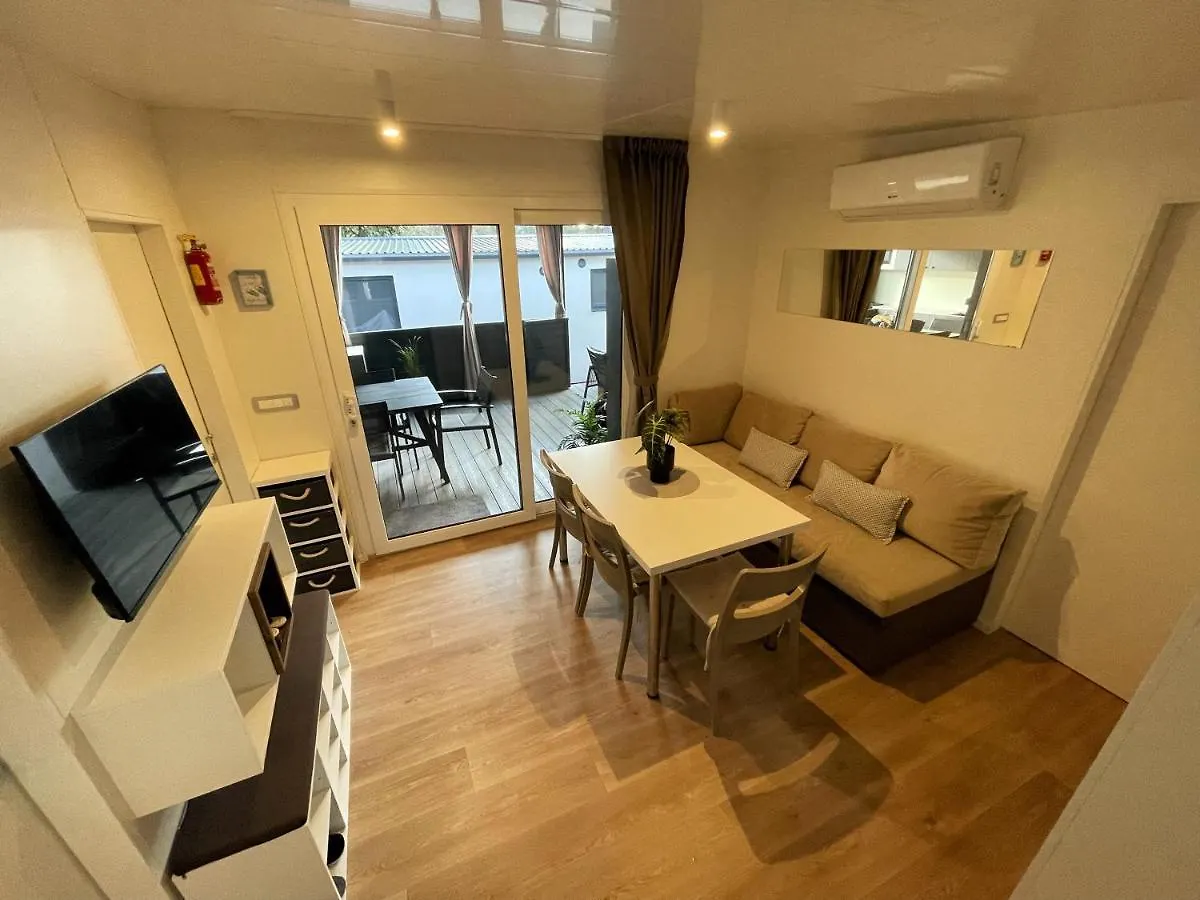 Campsite Mobilhome Luna Biograd Na Moru