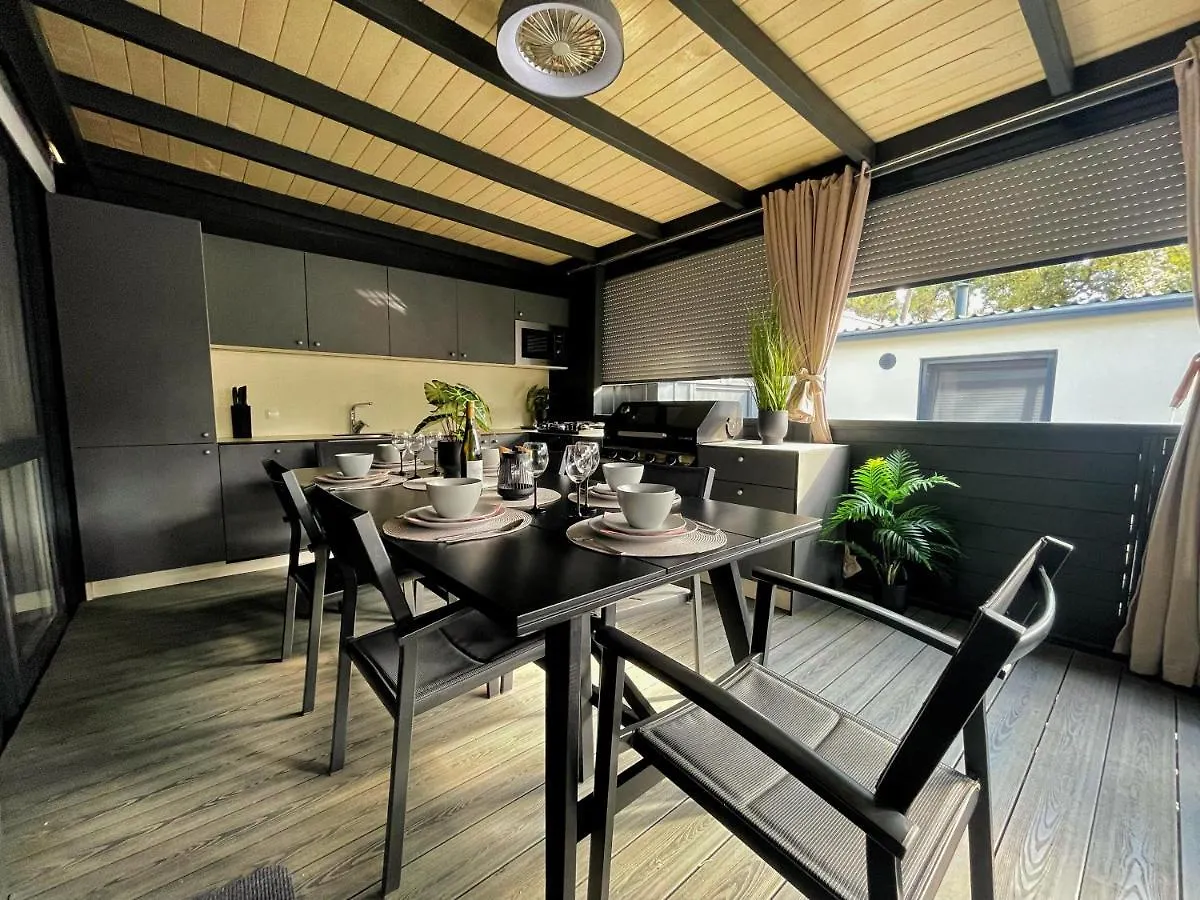 Campsite Mobilhome Luna Biograd Na Moru