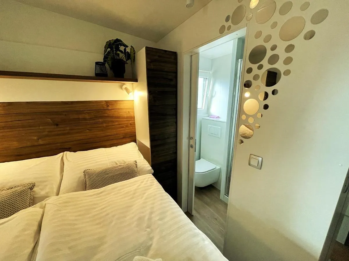Mobilhome Luna Biograd Na Moru Campsite